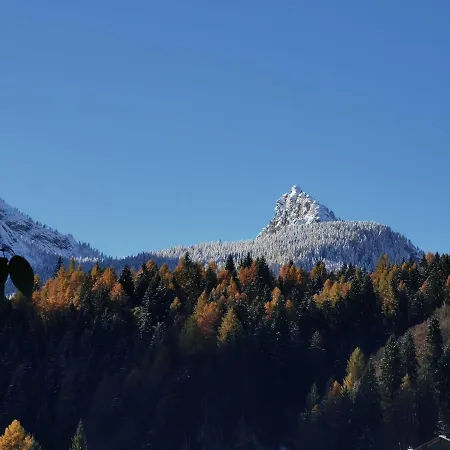 Dolomiti House Pensión Cibiana