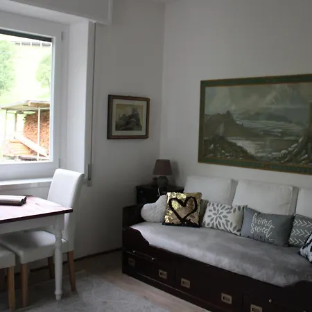 Casa de hóspedes Dolomiti House 4*