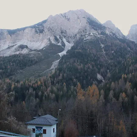 Dolomiti House Casa de hóspedes 4*